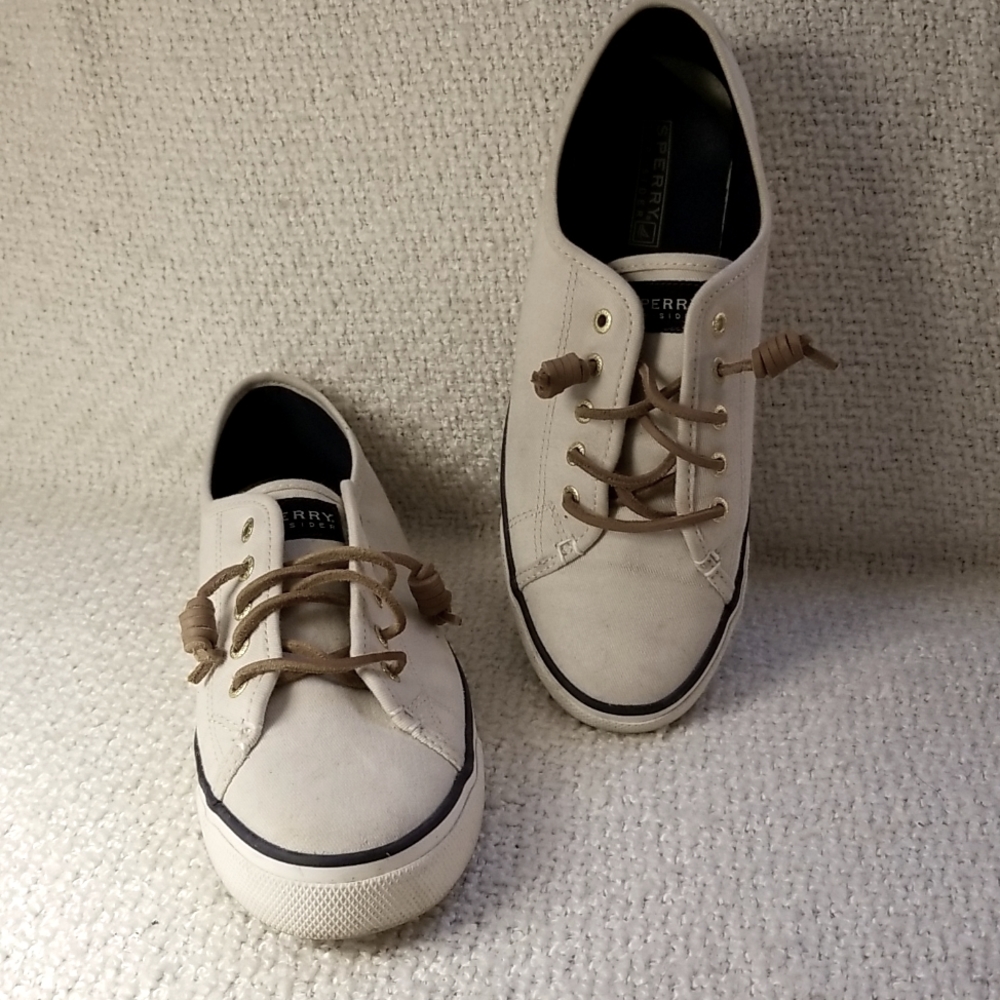 Sperry top sider shoe